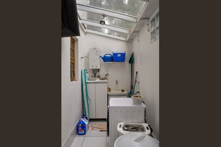 Casa de condomínio à venda com 133m², 3 quartos e 2 vagasÁrea de Serviço