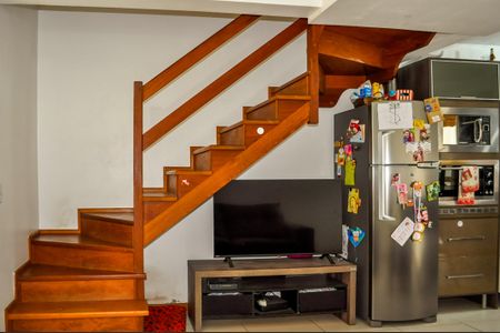 Casa de condomínio à venda com 133m², 3 quartos e 2 vagasSala