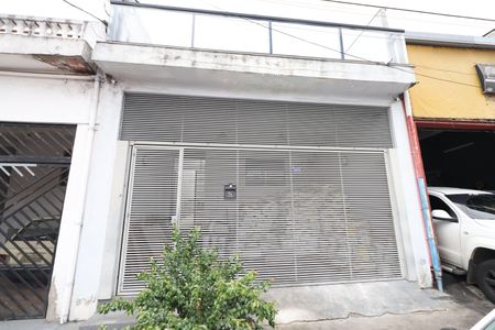 Casa à venda com 240m², 1 quarto e 2 vagasFachada