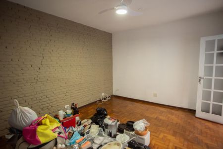 Casa à venda com 300m², 4 quartos e 2 vagasSala - Casa 1