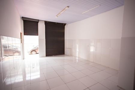 Casa à venda com 300m², 4 quartos e 2 vagasGaragem