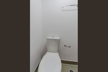 Casa à venda com 20m², 1 quarto e sem vaga Casa à venda com 20m², 1 quarto e sem vagaBanheiro