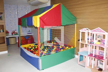 Apartamento para alugar com 77m², 3 quartos e 1 vaga Apartamento para alugar com 77m², 3 quartos e 1 vagaBrinquedoteca