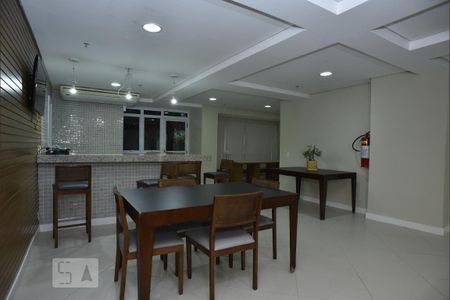 Apartamento para alugar com 77m², 3 quartos e 1 vaga Apartamento para alugar com 77m², 3 quartos e 1 vagaÁrea comum - Salão de festas