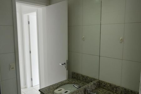 Apartamento para alugar com 77m², 3 quartos e 1 vaga Apartamento para alugar com 77m², 3 quartos e 1 vagaBanheiro