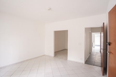 Casa para alugar com 70m², 1 quarto e 1 vagaSala