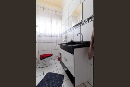 Casa à venda com 388m², 5 quartos e 4 vagas Casa à venda com 388m², 5 quartos e 4 vagasBanheiro de Serviço