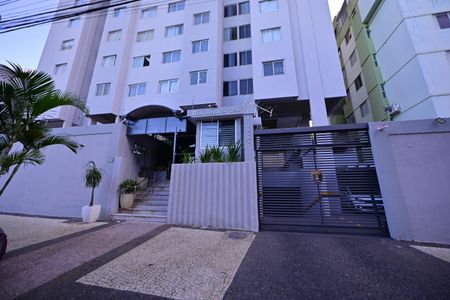 Apartamento à venda com 56m², 2 quartos e 1 vaga Apartamento à venda com 56m², 2 quartos e 1 vagaFachada