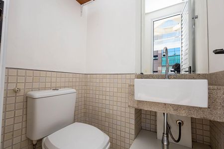 Apartamento à venda com 123m², 2 quartos e 3 vagasLavabo