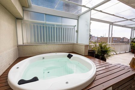 Apartamento à venda com 123m², 2 quartos e 3 vagasTerraço - Hidromassagem