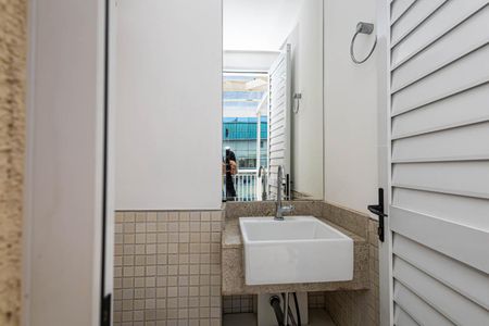 Apartamento à venda com 123m², 2 quartos e 3 vagasLavabo