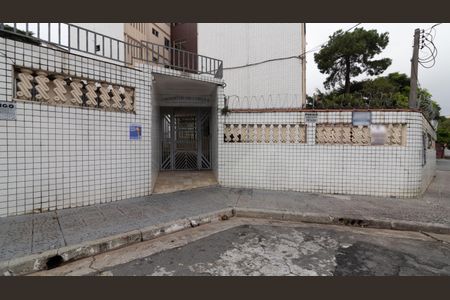 Apartamento à venda com 43m², 2 quartos e 1 vagaFachada e plaquinha
