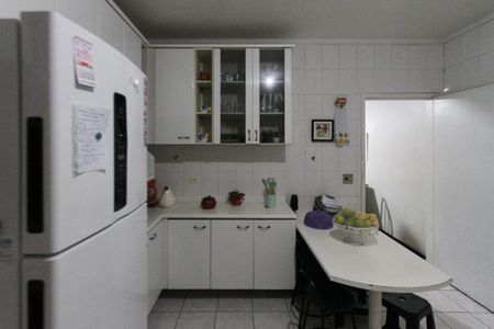 Casa à venda com 105m², 3 quartos e 1 vaga Casa à venda com 105m², 3 quartos e 1 vagaCozinha