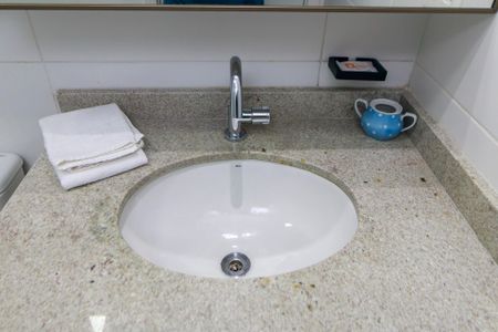 Apartamento à venda com 24m², 0 quarto e sem vaga Apartamento à venda com 24m², 0 quarto e sem vagaBanheiro