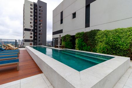 Apartamento à venda com 24m², 0 quarto e sem vaga Apartamento à venda com 24m², 0 quarto e sem vagaPiscina