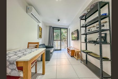 Apartamento à venda com 54m², 2 quartos e sem vagaSala