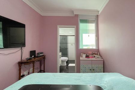 Apartamento à venda com 150m², 3 quartos e 6 vagasSuíte 1