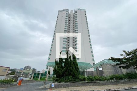 Apartamento à venda com 150m², 3 quartos e 6 vagasFachada