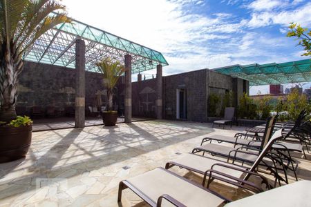 Apartamento à venda com 150m², 3 quartos e 6 vagasÁrea comum - Piscina