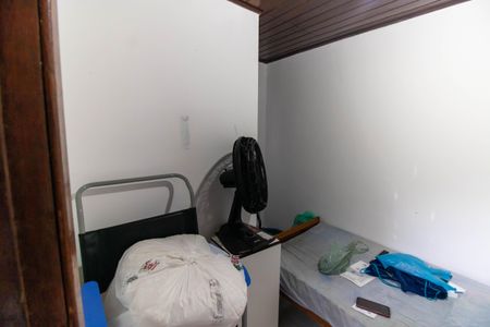 Casa à venda com 750m², 5 quartos e 4 vagas Casa à venda com 750m², 5 quartos e 4 vagasQuarto de Serviço (Casa 1)