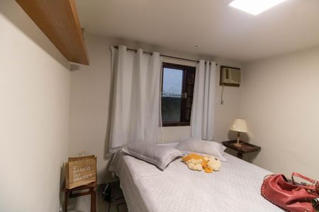 Casa à venda com 750m², 5 quartos e 4 vagas Casa à venda com 750m², 5 quartos e 4 vagasSuíte 1 (Casa 2)