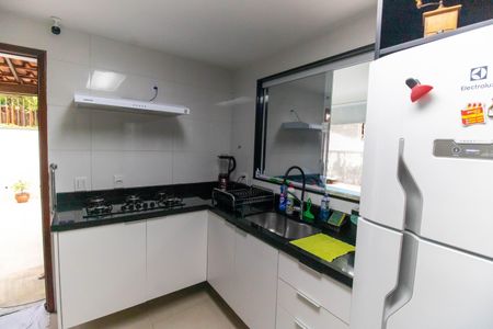 Casa à venda com 750m², 5 quartos e 4 vagas Casa à venda com 750m², 5 quartos e 4 vagasCozinha (Casa 1)