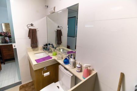 Casa à venda com 750m², 5 quartos e 4 vagas Casa à venda com 750m², 5 quartos e 4 vagasBanheiro da Suíte (Casa 1)