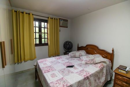 Casa à venda com 750m², 5 quartos e 4 vagas Casa à venda com 750m², 5 quartos e 4 vagasSuíte 2 (Casa 2)