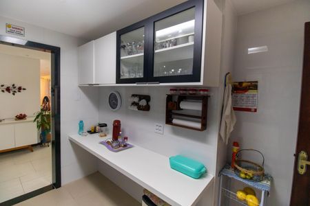 Casa à venda com 750m², 5 quartos e 4 vagas Casa à venda com 750m², 5 quartos e 4 vagasCozinha (Casa 1)