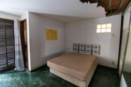 Casa para alugar com 750m², 3 quartos e 2 vagas Casa para alugar com 750m², 3 quartos e 2 vagasSuíte