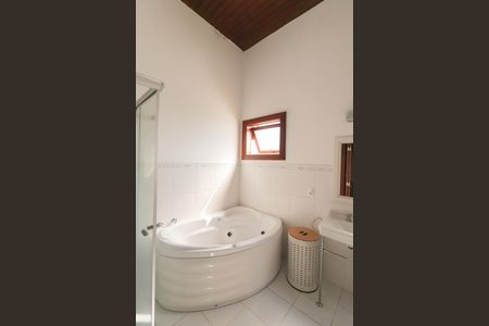 Casa de condomínio à venda com 771m², 3 quartos e 15 vagasBanheiro Suíte 1