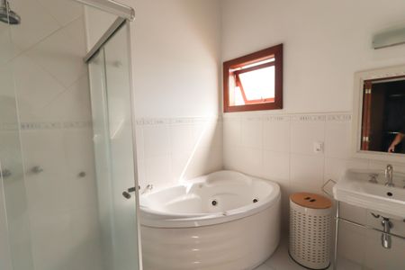 Casa de condomínio à venda com 771m², 3 quartos e 15 vagasBanheiro Suíte 1