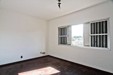 Casa para alugar com 400m², 3 quartos e 5 vagasQuarto