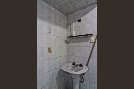 Casa para alugar com 400m², 3 quartos e 5 vagasBanheiro da Suíte 1