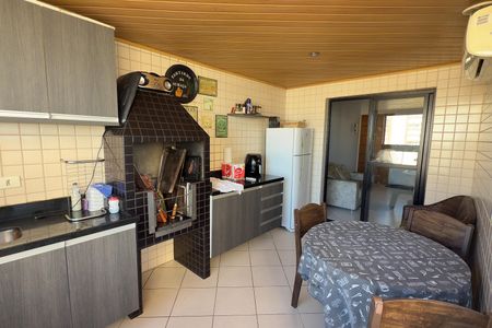 Apartamento para alugar com 233m², 2 quartos e 2 vagas Apartamento para alugar com 233m², 2 quartos e 2 vagasVaranda gourmet 2