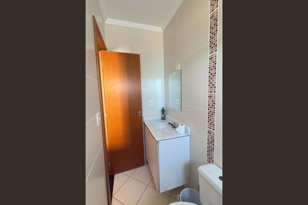 Apartamento para alugar com 233m², 2 quartos e 2 vagas Apartamento para alugar com 233m², 2 quartos e 2 vagasBanheiro da Suíte 2