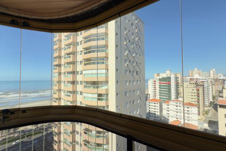 Apartamento para alugar com 233m², 2 quartos e 2 vagas Apartamento para alugar com 233m², 2 quartos e 2 vagasSacada do Quarto 1