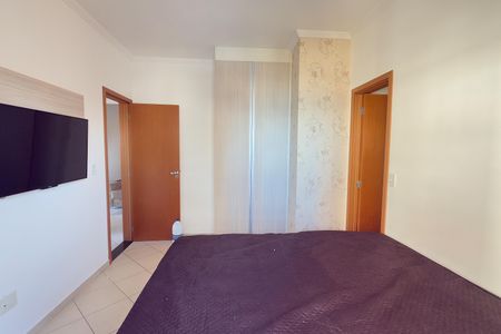 Apartamento para alugar com 233m², 2 quartos e 2 vagas Apartamento para alugar com 233m², 2 quartos e 2 vagasQuarto 2 Suíte
