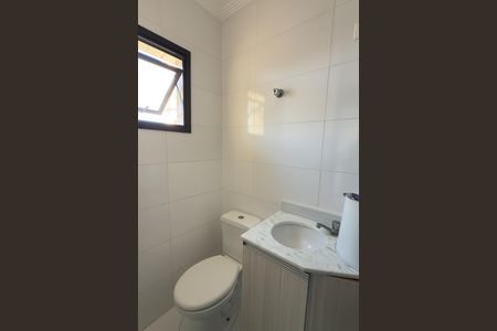 Apartamento para alugar com 233m², 2 quartos e 2 vagas Apartamento para alugar com 233m², 2 quartos e 2 vagasBanheiro de serviço