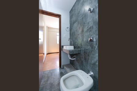 Apartamento para alugar com 107m², 3 quartos e 1 vagaBANHEIRO2