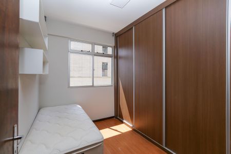 Apartamento para alugar com 107m², 3 quartos e 1 vagaQUARTO2