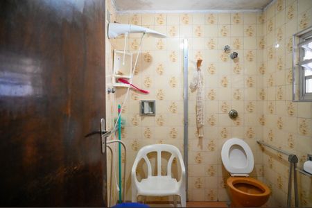 Casa à venda com 160m², 1 quarto e 3 vagasBanheiro