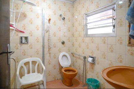 Casa à venda com 160m², 1 quarto e 3 vagasBanheiro