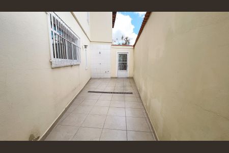 Casa para alugar com 164m², 4 quartos e 3 vagas Casa para alugar com 164m², 4 quartos e 3 vagasQuintal