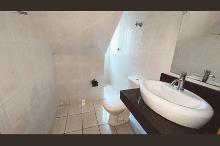 Casa para alugar com 164m², 4 quartos e 3 vagas Casa para alugar com 164m², 4 quartos e 3 vagasLavabo