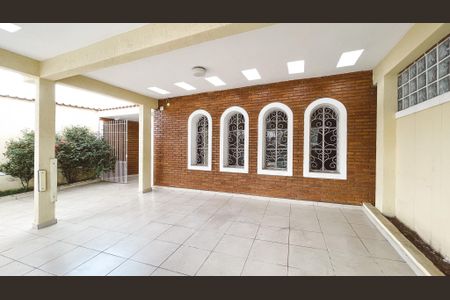Casa para alugar com 164m², 4 quartos e 3 vagas Casa para alugar com 164m², 4 quartos e 3 vagasGaragem
