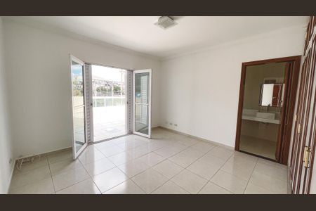 Casa para alugar com 164m², 4 quartos e 3 vagas Casa para alugar com 164m², 4 quartos e 3 vagasSuíte 1