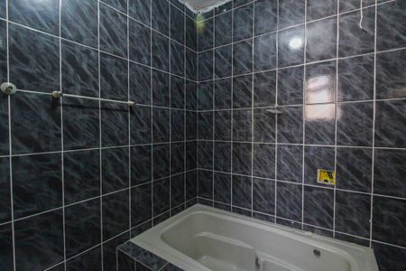 Casa para alugar com 120m², 3 quartos e 1 vaga Casa para alugar com 120m², 3 quartos e 1 vagaBanheiro da Suíte
