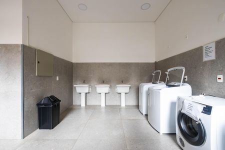 Apartamento para alugar com 100m², 2 quartos e 2 vagasLavanderia