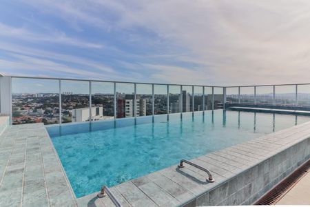Apartamento para alugar com 25m², 1 quarto e 1 vagaÁrea comum - Piscina